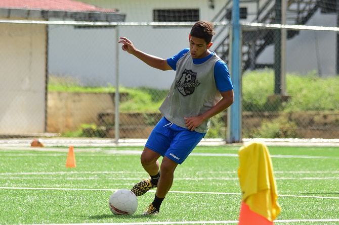 Atletico_Venezuela_Sub20_Entrenamiento-156-1.jpg