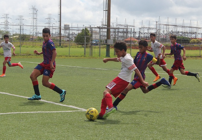 Foto_1_-_Gabriel_Fernández__vs_MSC_Sub_13.JPG