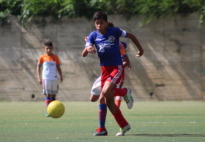 Foto_1_-_Gianmarco_Martínez_Sub_13.jpg