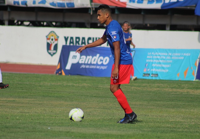 Foto_1_-_Grenddy_Perozo_YFC_vs_ATV_-_J1_-_TEMP_2020.jpg