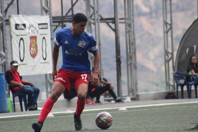 Foto_2-_Devinson_Martínez_sub-19.JPG