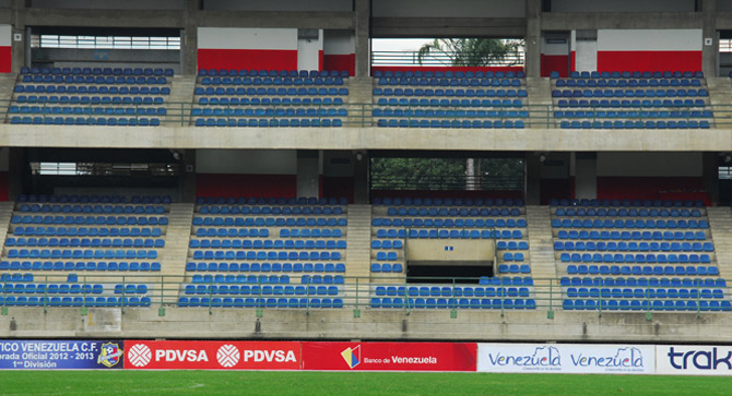 estadio brigidoiriarte 02